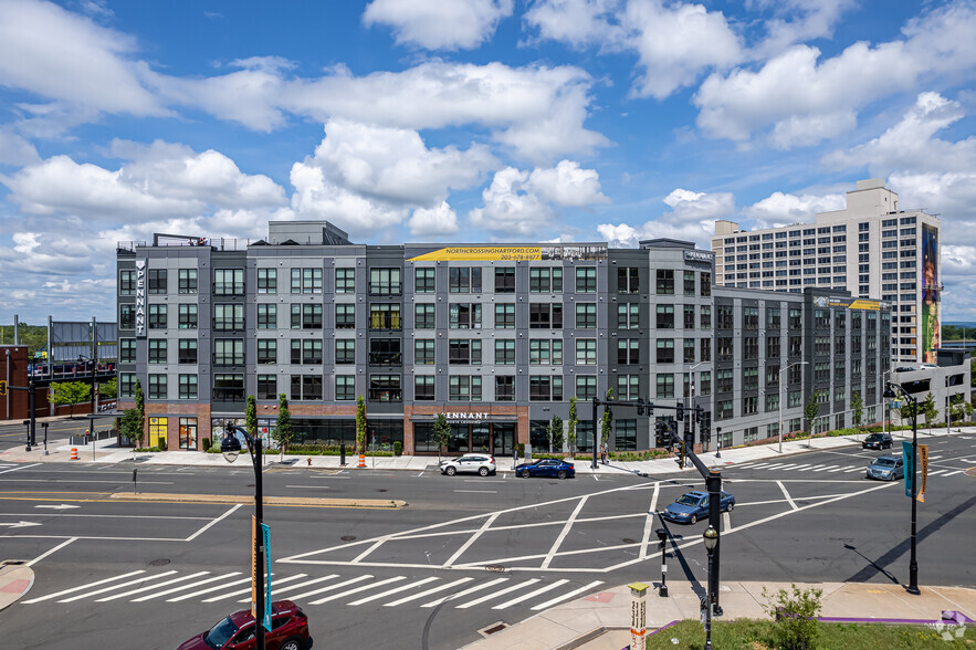 Exterior - The Pennant at North Crossing