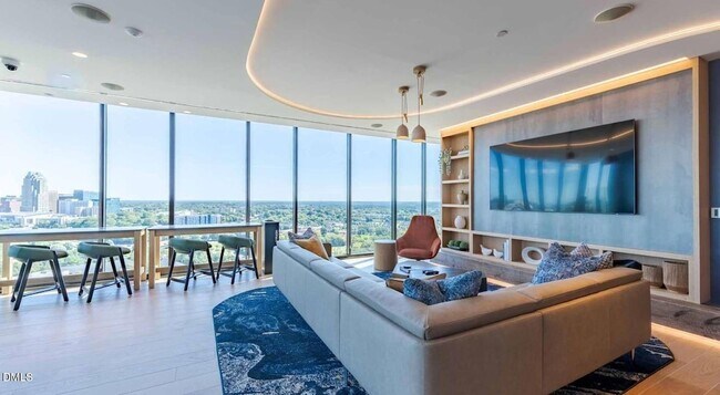 Building Photo - 1020 Hammell Dr