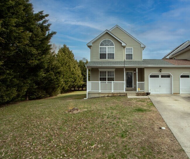 Building Photo - 3 Bedroom Twin Home - Middletown Appo School Dist