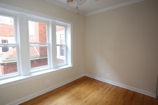 Building Photo - 3213 N Clifton Ave