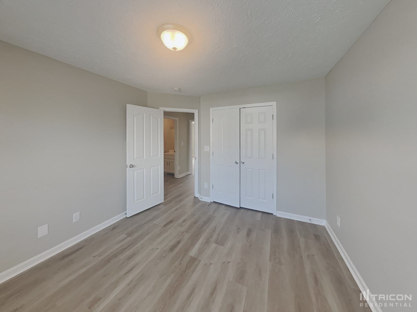 Building Photo - 3641 Aurora Dr