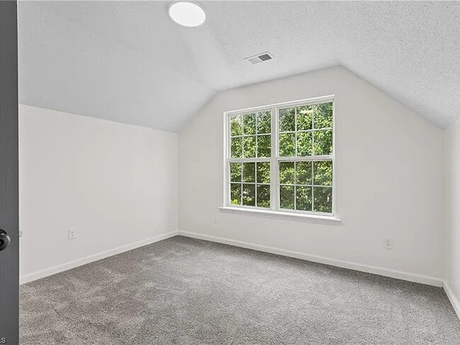 Building Photo - Build Equity While Leasing - Lease-to-Own