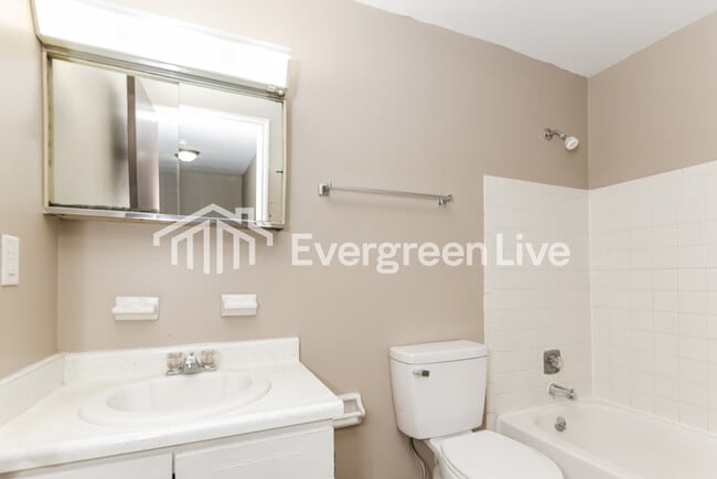 Building Photo - 8195 Mt Carmel St