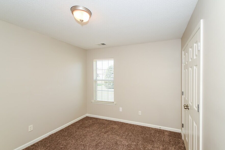 Building Photo - 5760 Landau Drive
