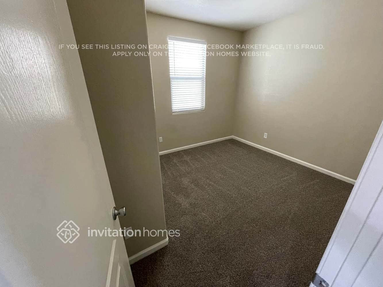 Building Photo - 8898 Great Rock Cir