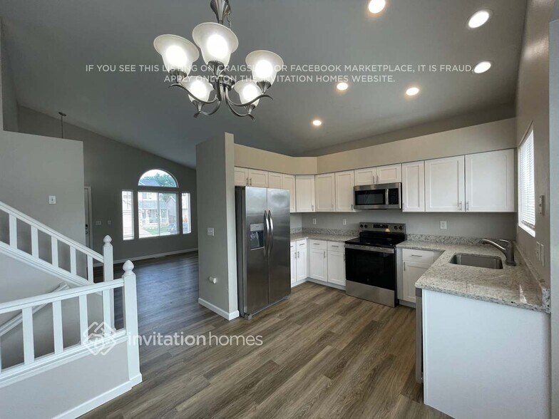 Building Photo - 8510 Dassel Dr