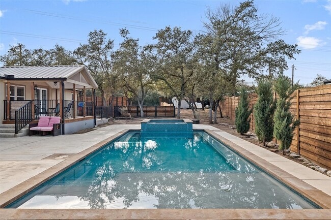 Building Photo - 5519 Hiline Rd