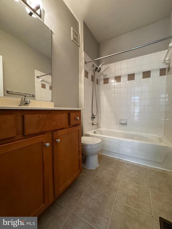 Building Photo - 5136 Brittney Elyse Cir