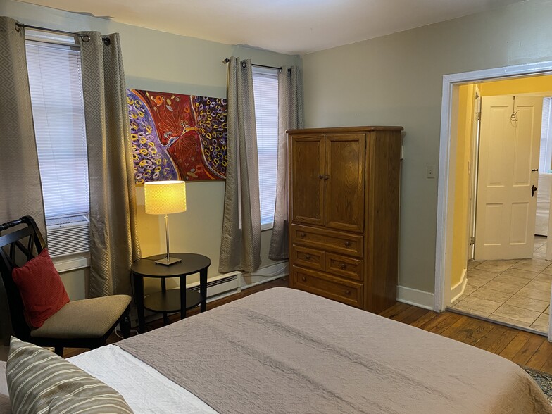 Bedroom main - 10 E Church St