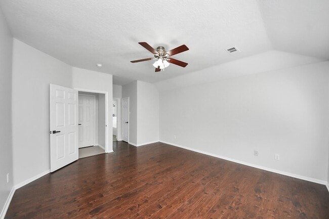 Building Photo - 8322 Adler Lake Dr