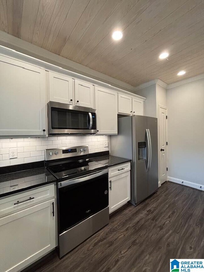Building Photo - 4307 Lennox Ct