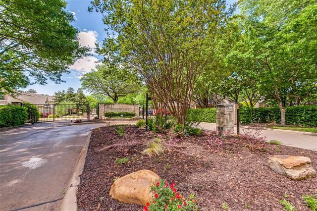 Building Photo - 1740 Glenlivet Dr