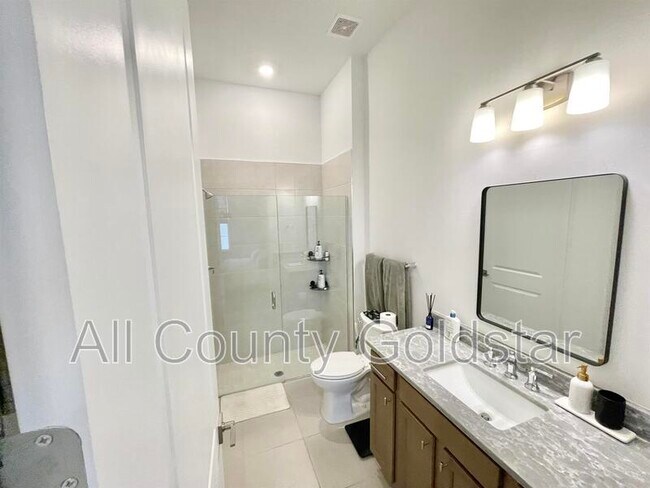 Building Photo - 29248 Coral Harbour Dr