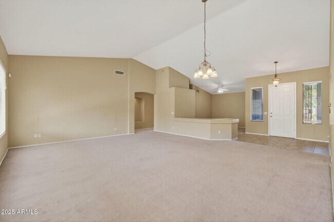 Building Photo - 8611 W Alex Ave