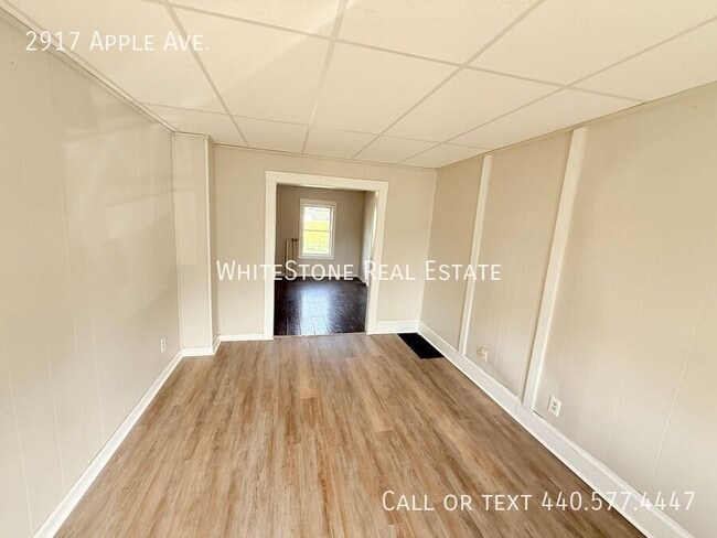 Building Photo - 2917 Apple Ave