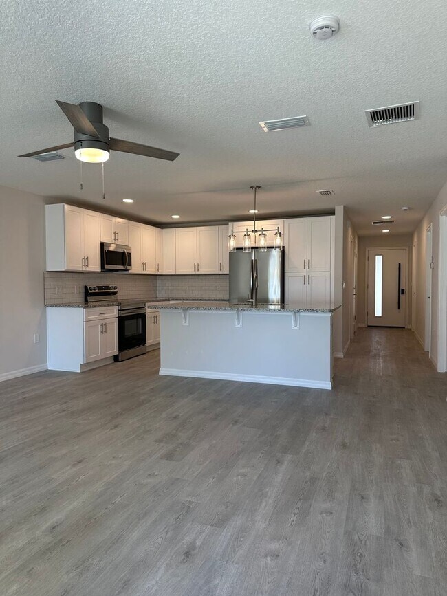 Building Photo - Side A  available soon!