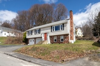 Building Photo - 8 Minthorne St