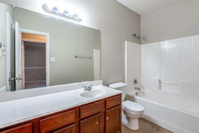 Building Photo - 2309 Castle Creek Dr