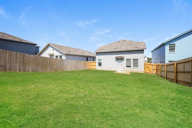 Building Photo - 14420 Jenson Crk