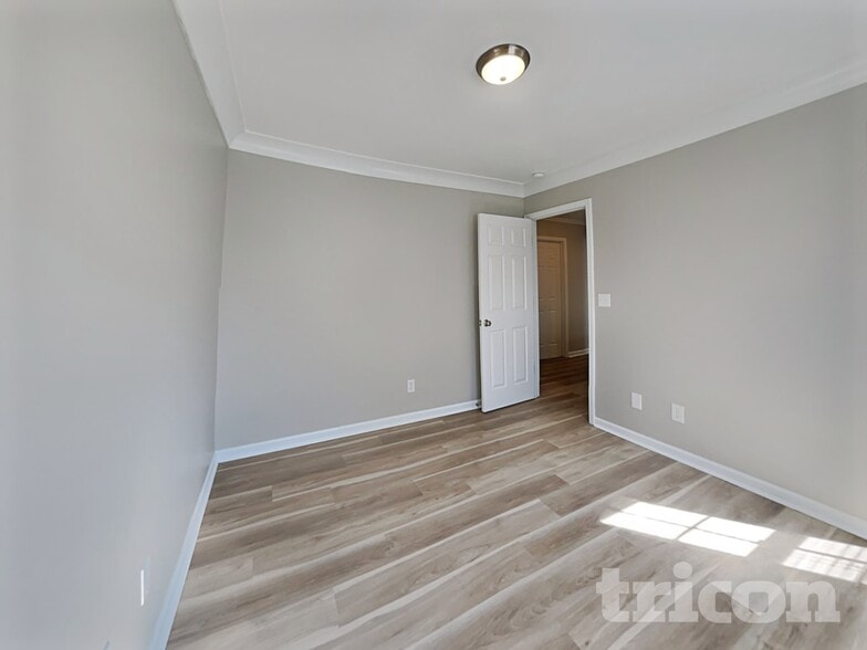 Building Photo - 1166 Waterlyn Dr