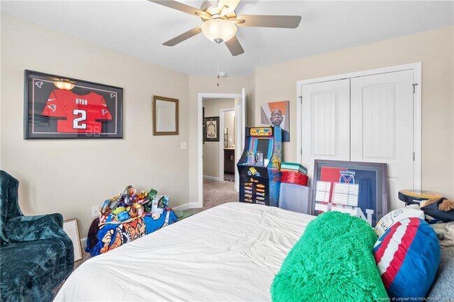 Building Photo - 50 Basswood Ct