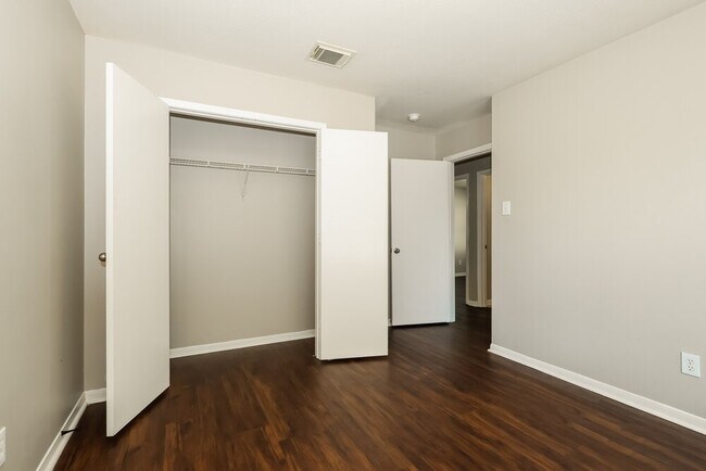 Building Photo - 16207 Imperial Forest Ln