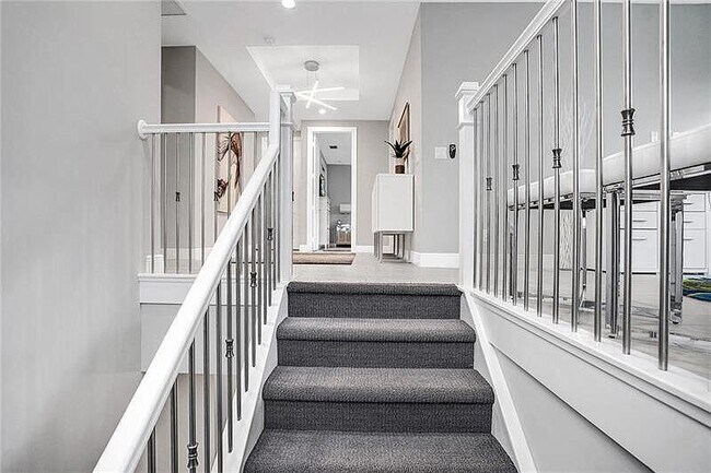 Building Photo - 11720 Waterway Cir