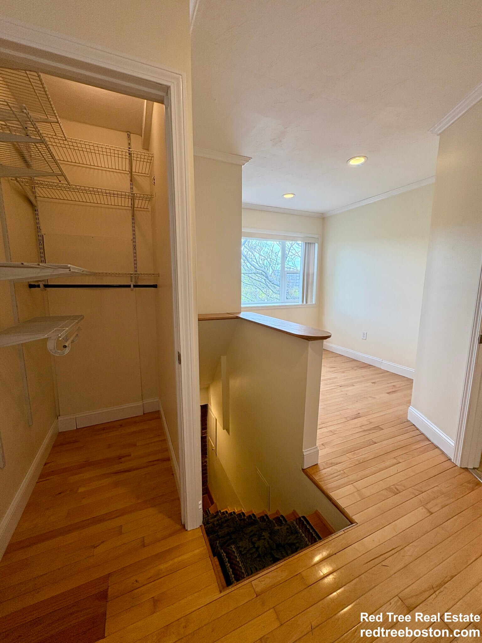 Building Photo - 191 Winthrop Rd