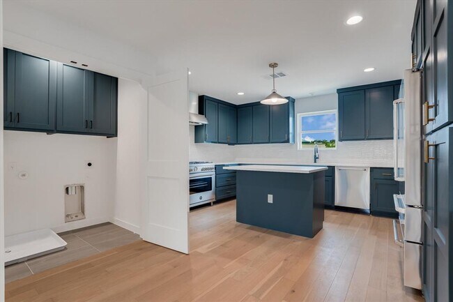 Building Photo - 1608 Saracen Rd