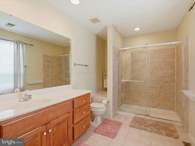 Building Photo - 2861 Portobello Ct