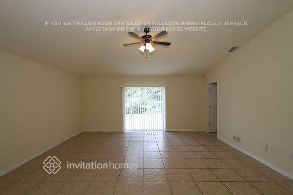 Building Photo - 3099 Blaine Cir