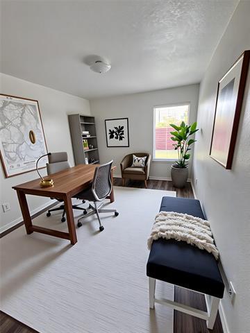 Building Photo - 4131 Parterre Dr