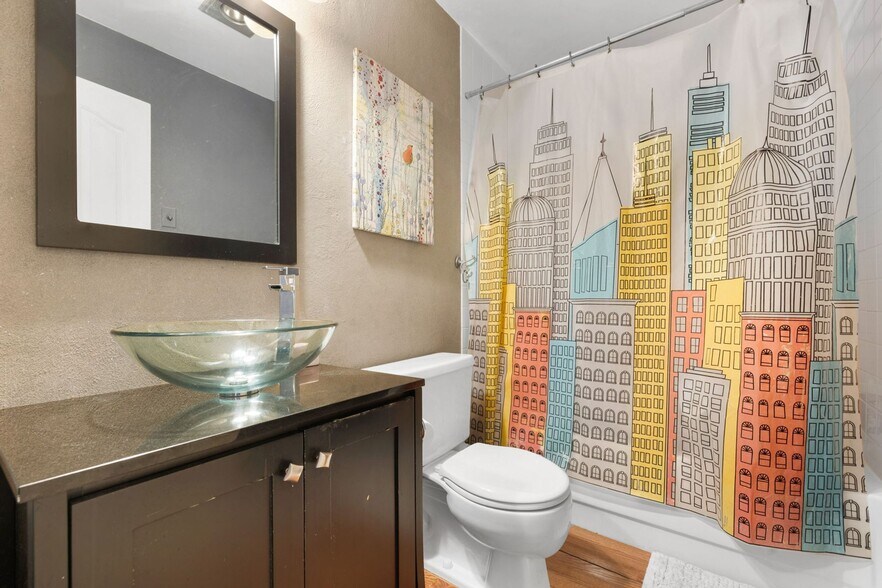 Building Photo - 50 Boatswains Wy