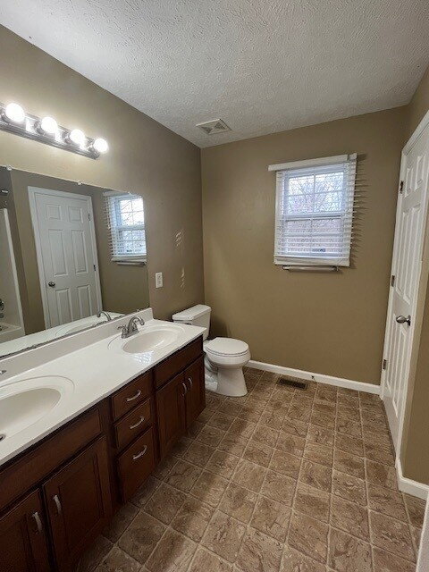 Building Photo - 308 Grant Ave