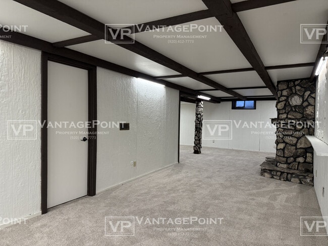 Building Photo - 1603 St Robert Dr