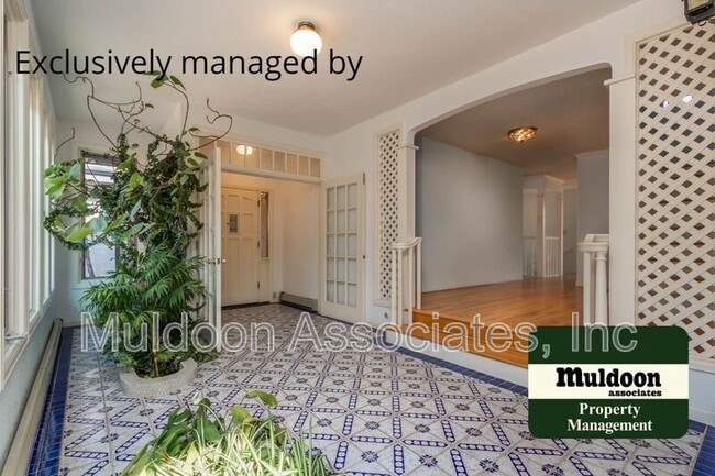 Building Photo - 17 Penrose Blvd