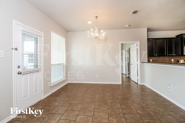 Building Photo - 1221 Goodland Terrace