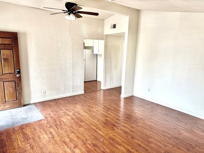 Building Photo - 3808 San Navado Way