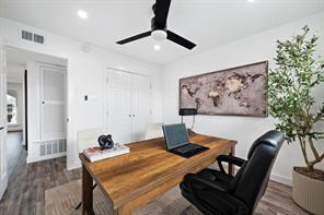 Building Photo - 5911 Sheridan Ave