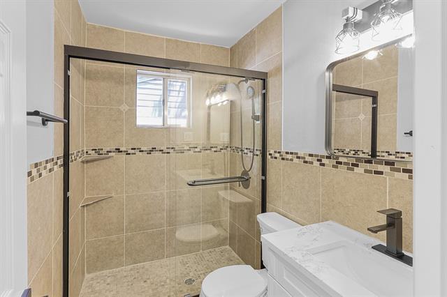 Building Photo - 3520 Sidney Dr