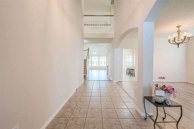 Building Photo - 8923 Aber Trail Ct