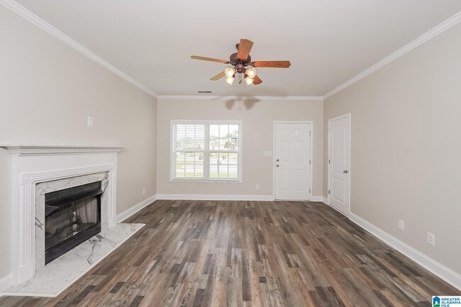 Building Photo - 4162 Hathaway Ln