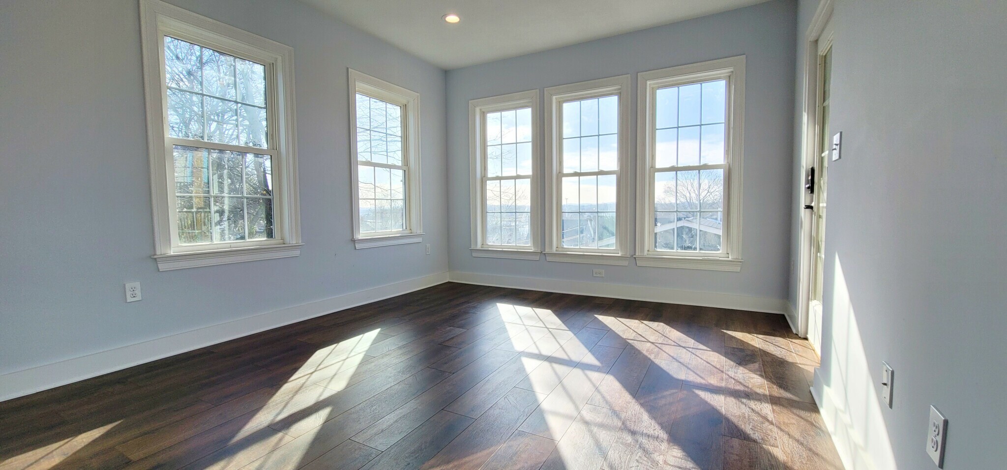 Master Bedroom - 3 Castlerock St