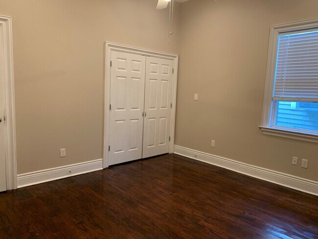 Building Photo - 3028 Cleveland Ave