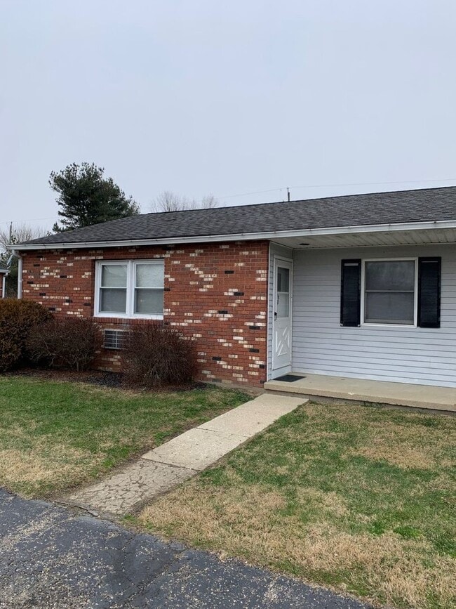 Building Photo - 4310 Walnut Rd