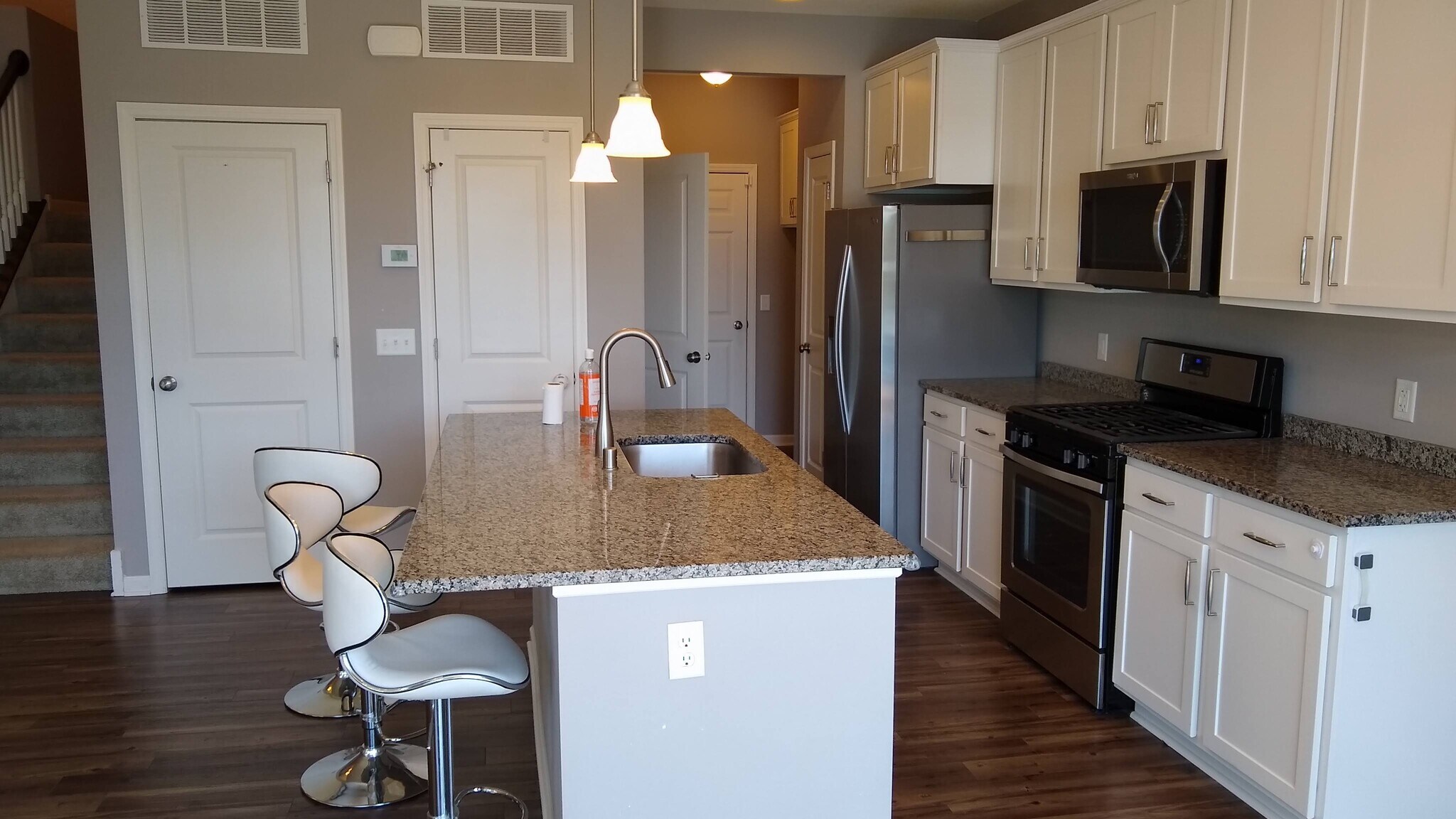 Building Photo - 6953 Archer Trl