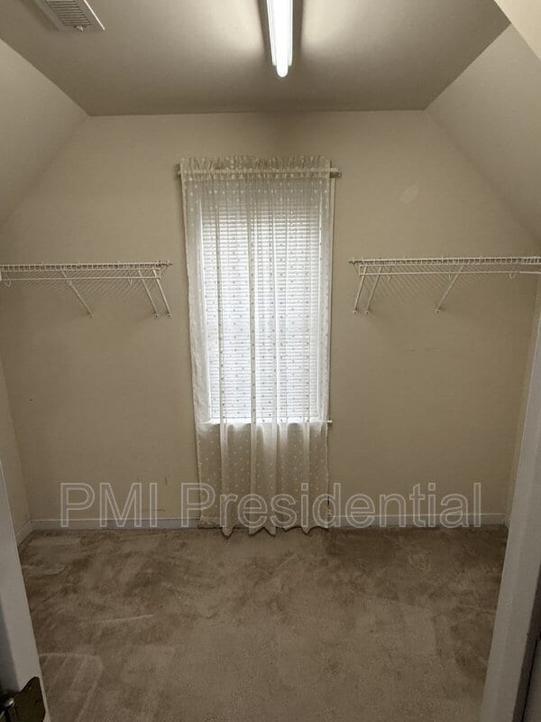 Building Photo - 1218 Ryanwood Ct