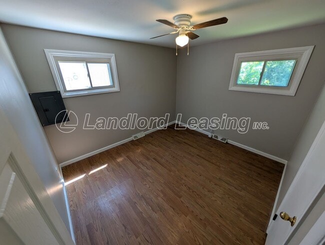Building Photo - Freshly Updated 3-Bedroom Ranch with 2-Car Garage!