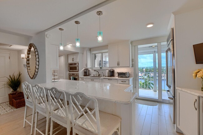 Building Photo - 2000 S Ocean Blvd