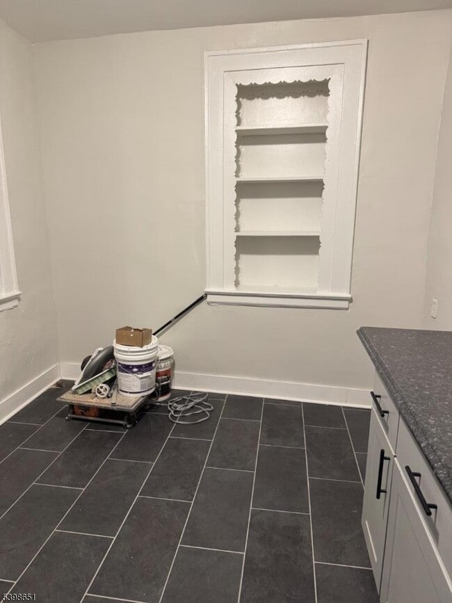 Building Photo - 348 Central Ave